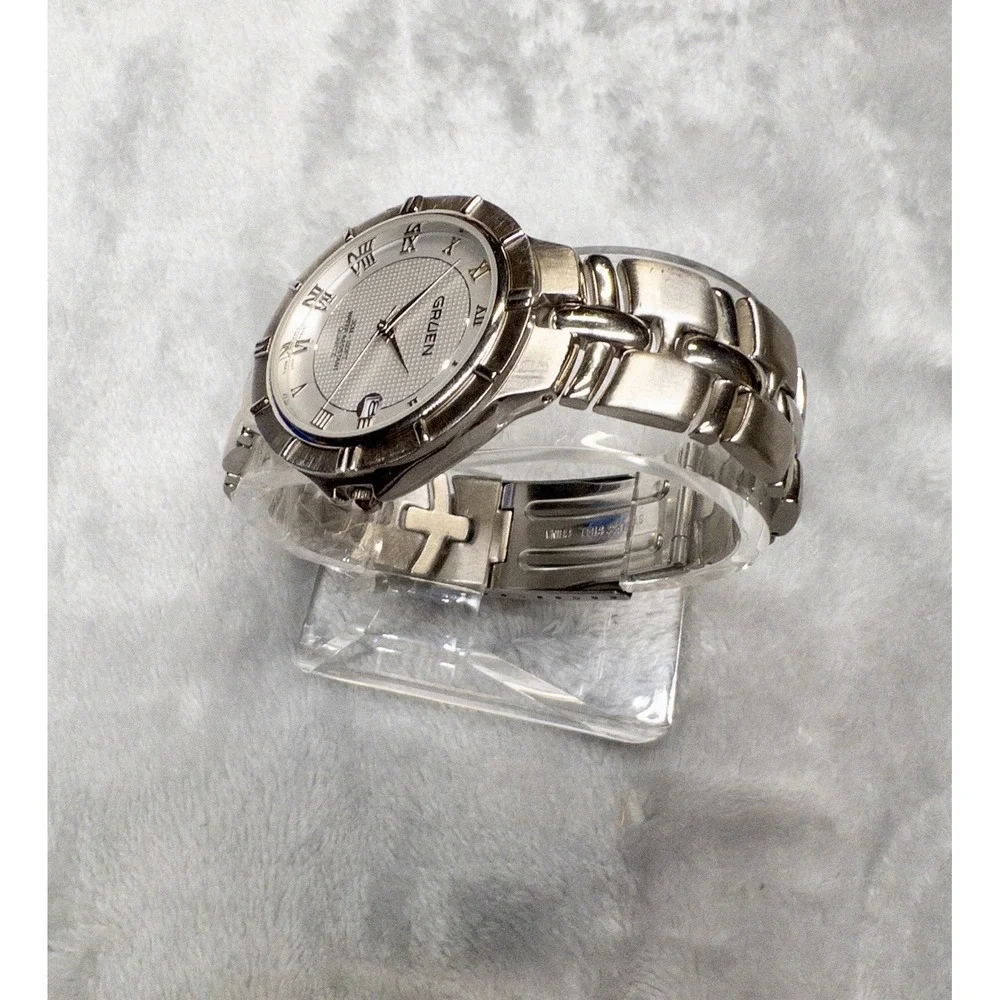 Gruen Silver Tone Unisex 37mm Watch Date Function New Battery Cleaned Polished